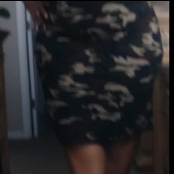 2 Plus Size Women Dresses - Picture 6 of 6